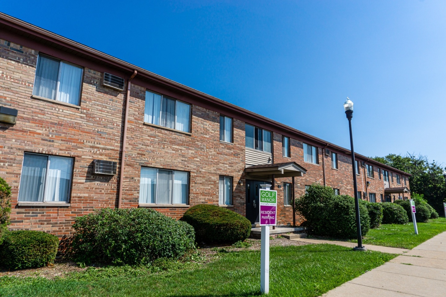 Golf Manor Apartments Image 4