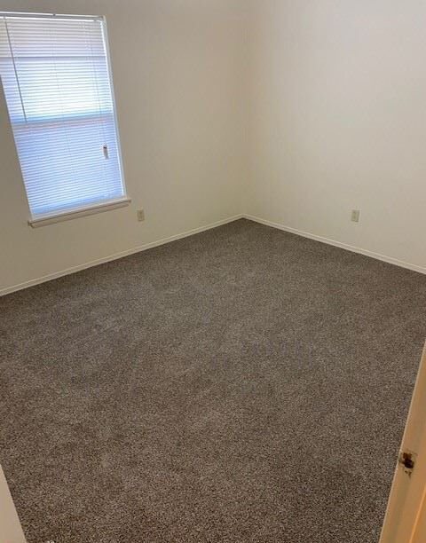 Live Oak Manor - Senior Living Image 5