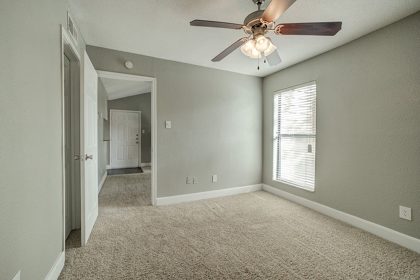 Ashford Cove at Briar Forest Image 3