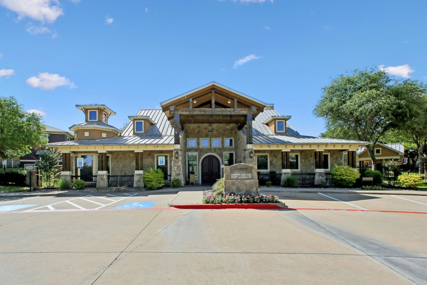 The Residences at Holland Lake Image 6