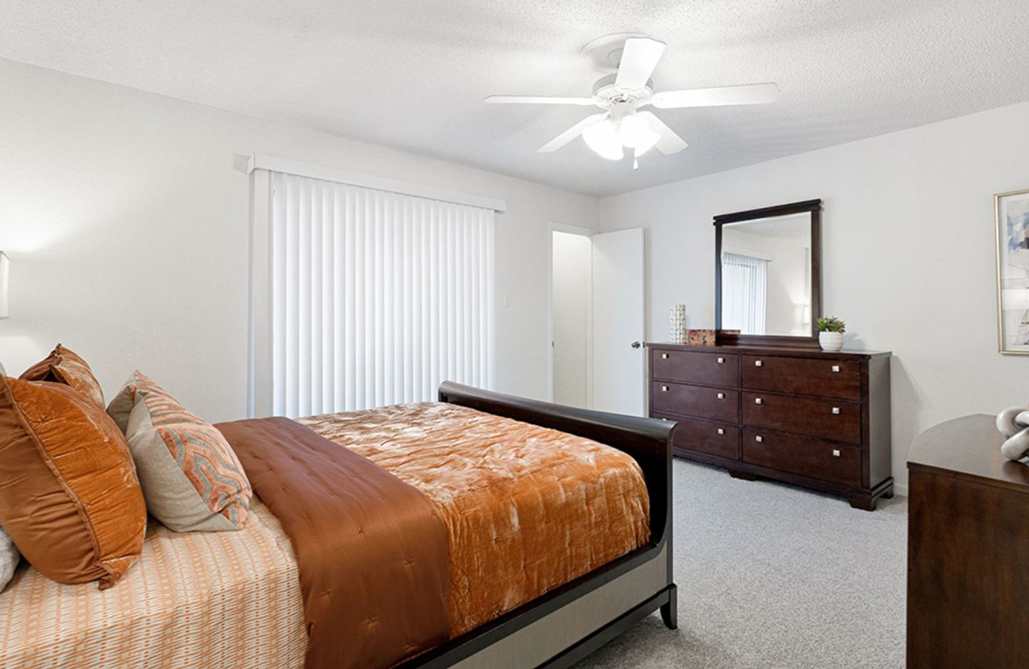 Parktowne Townhomes Image 17