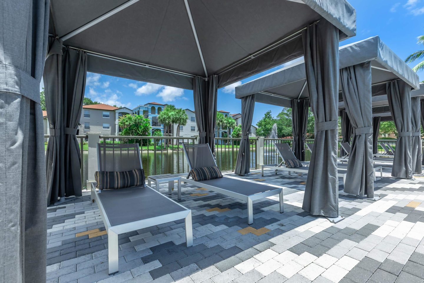 Latitude Pointe Image 23