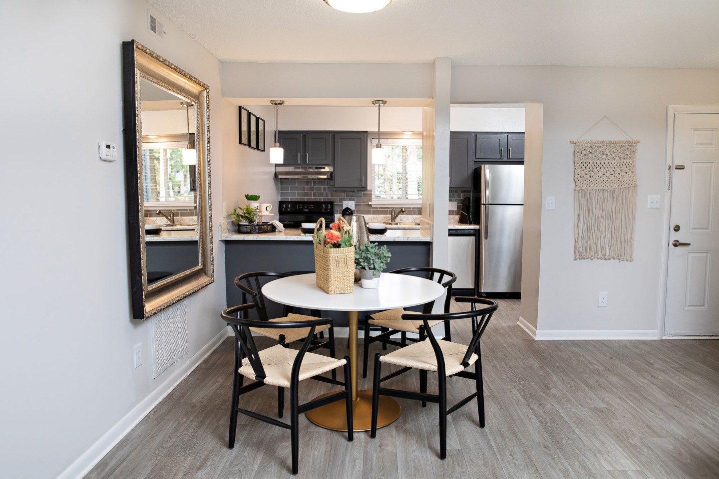 Dwell at Carmel Image 7