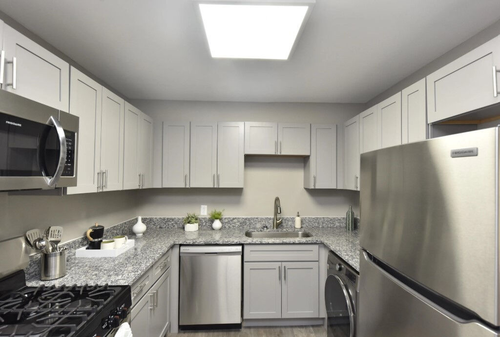 The Kensington Townhomes Image 3