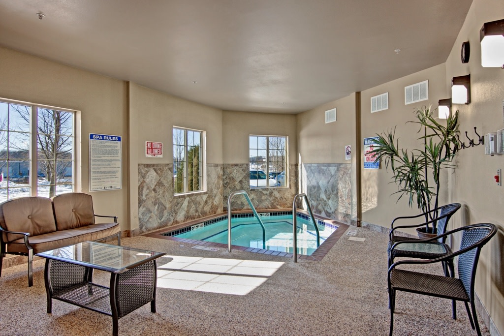 Grand River Estates Image 16