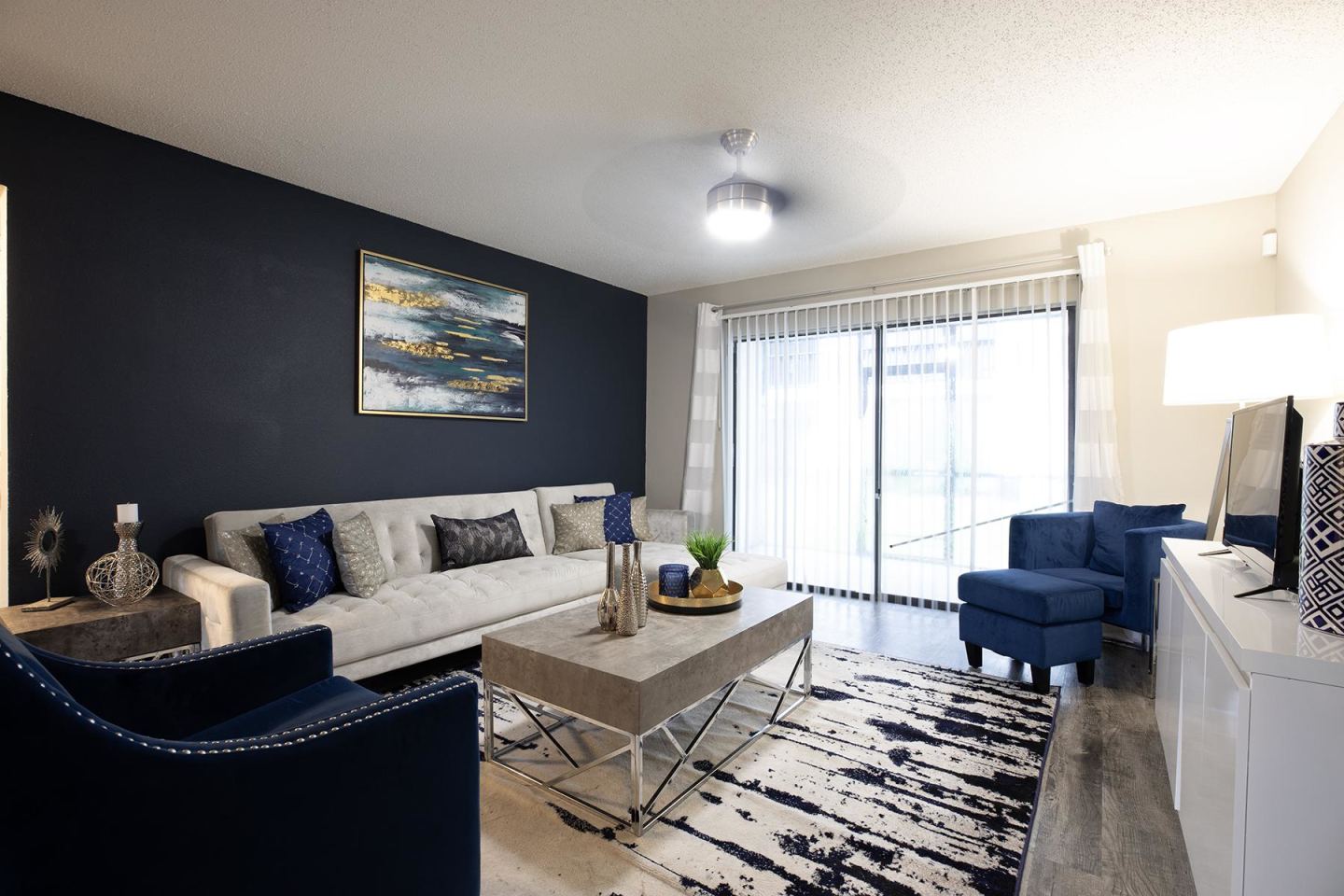 Westshore Crossing Image 2