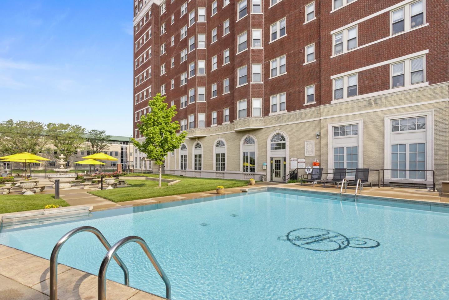 Marott Apartments Image 10