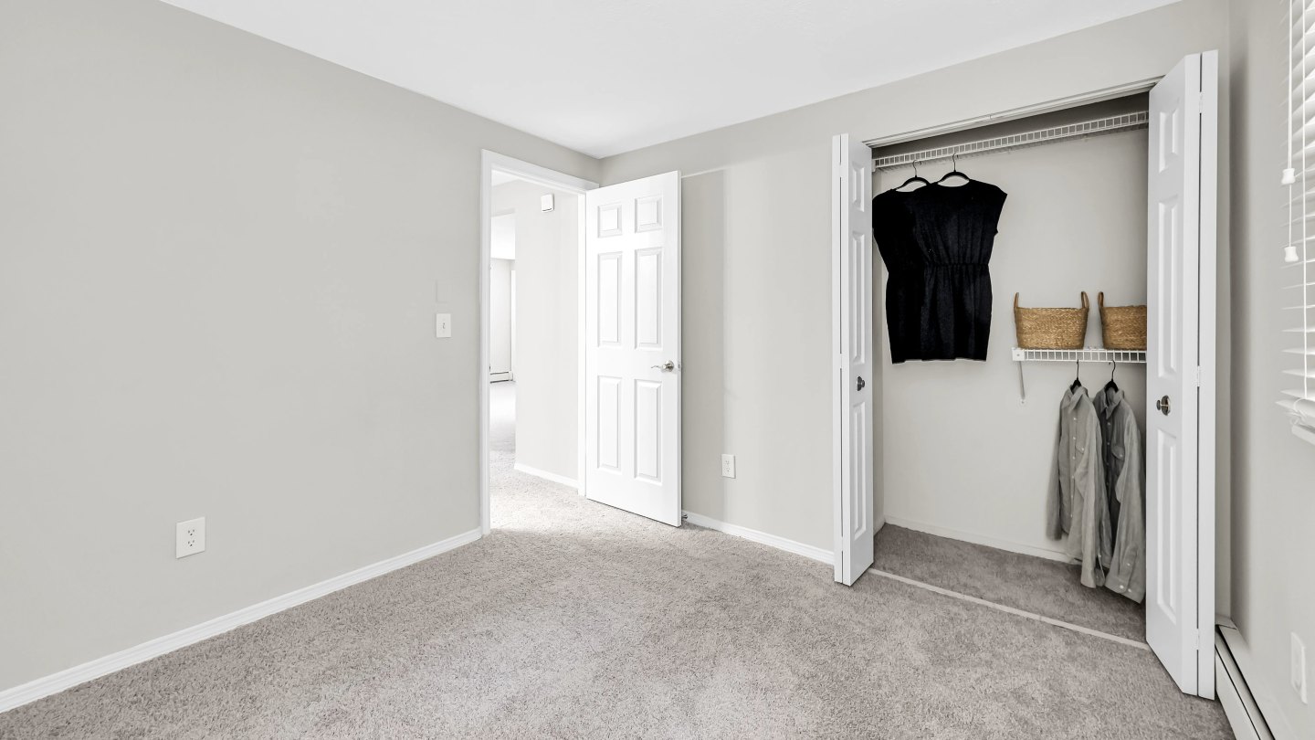 Edgewood Court Image 11