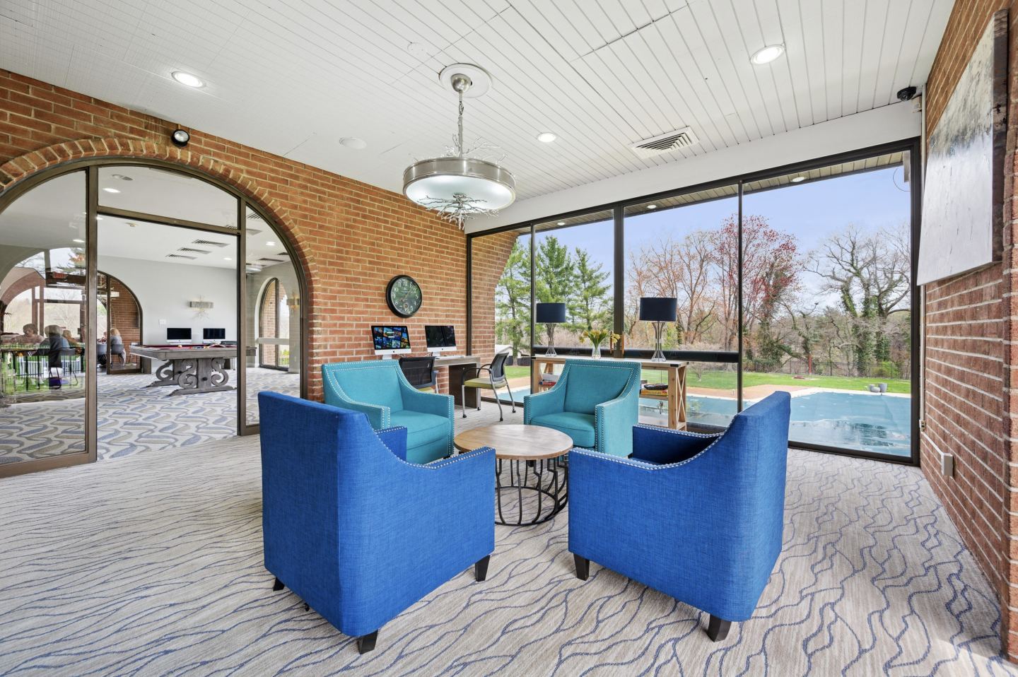 Meadowbrook Image 18