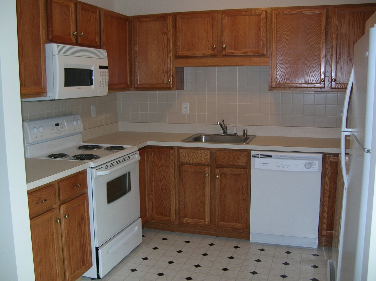 Graystone Apartments Image 7