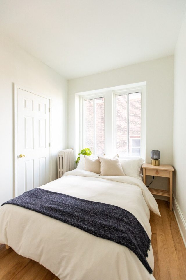Selden Manor Image 3