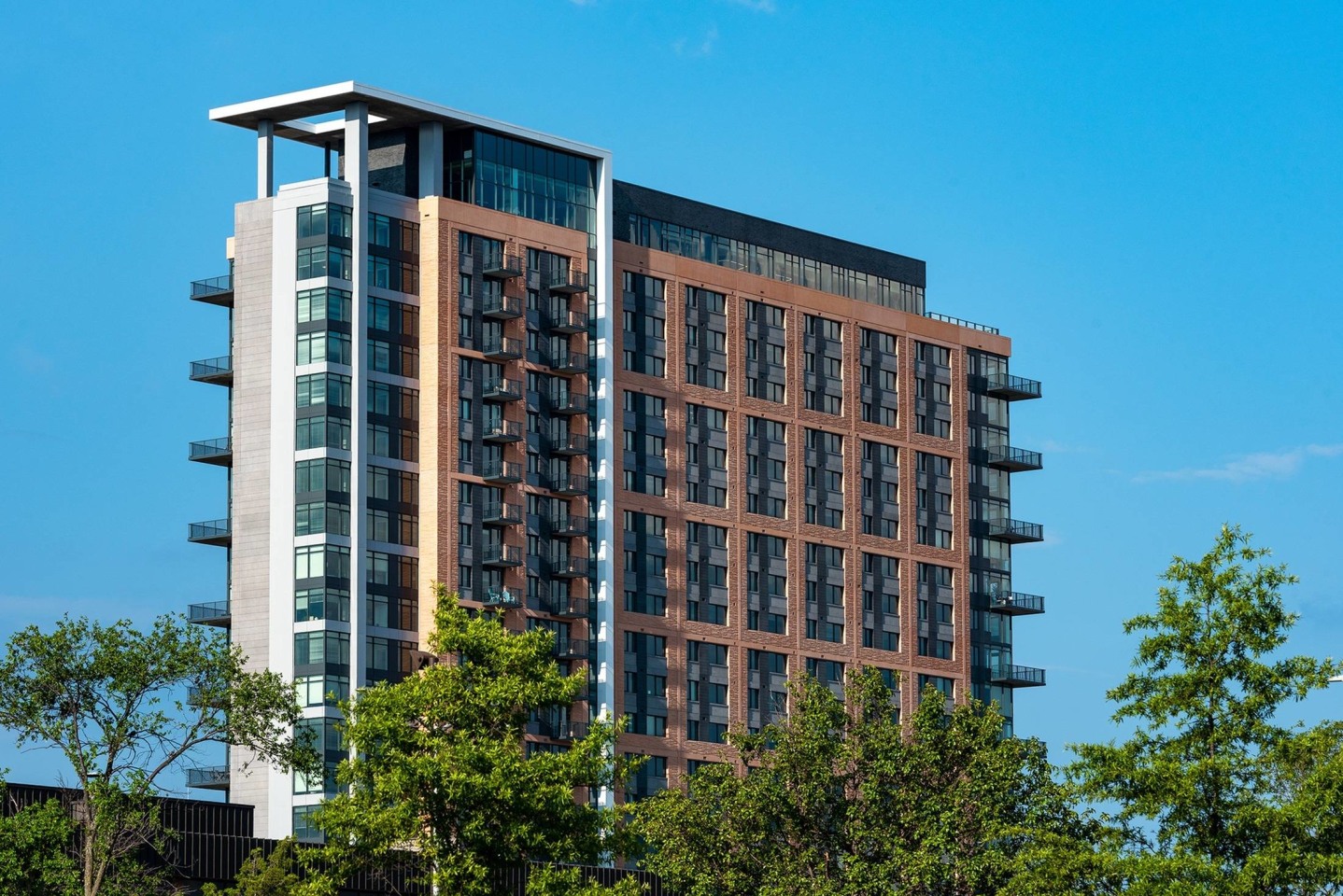 The Point at Eisenhower Square Image 26