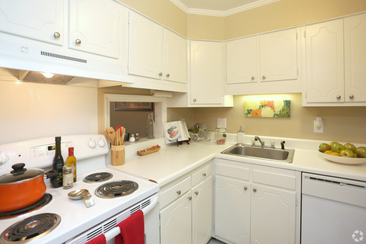 Residences at 1805 Image 2