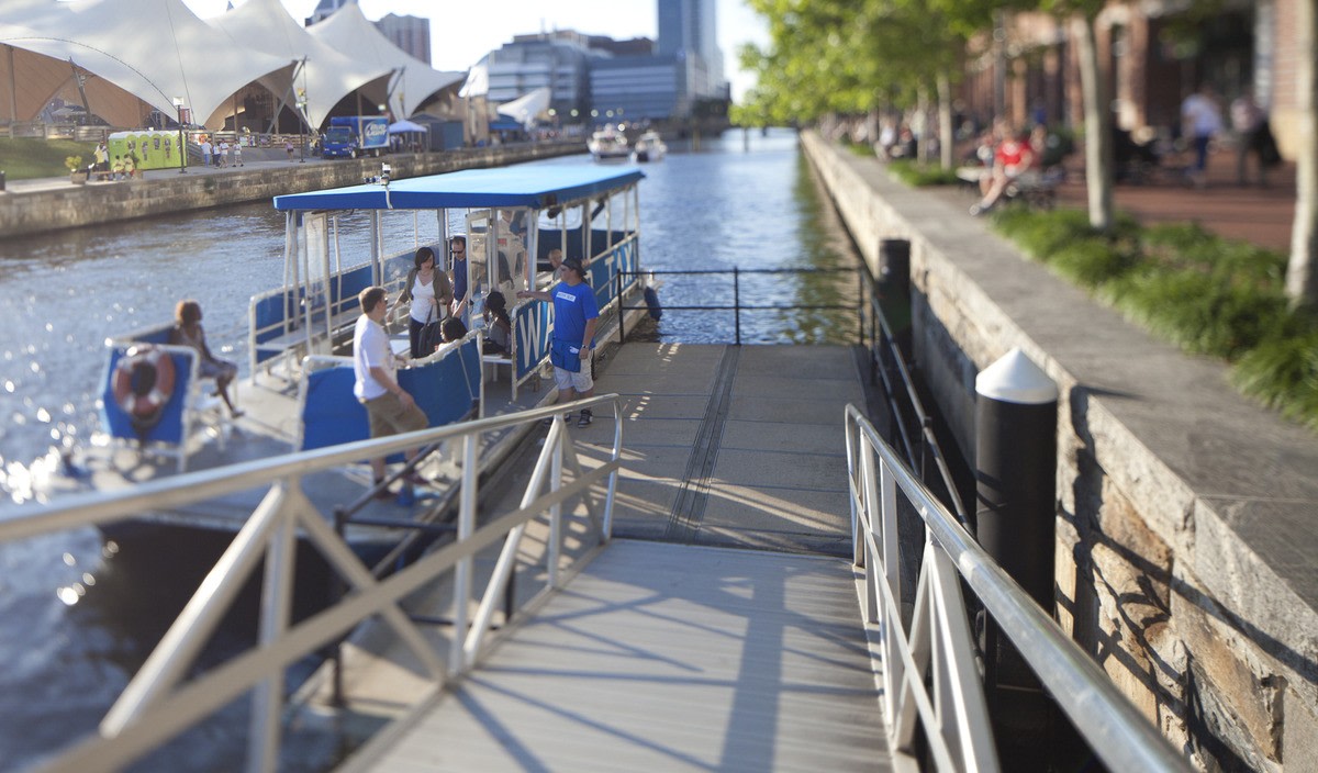 1305 Dock Street Image 24