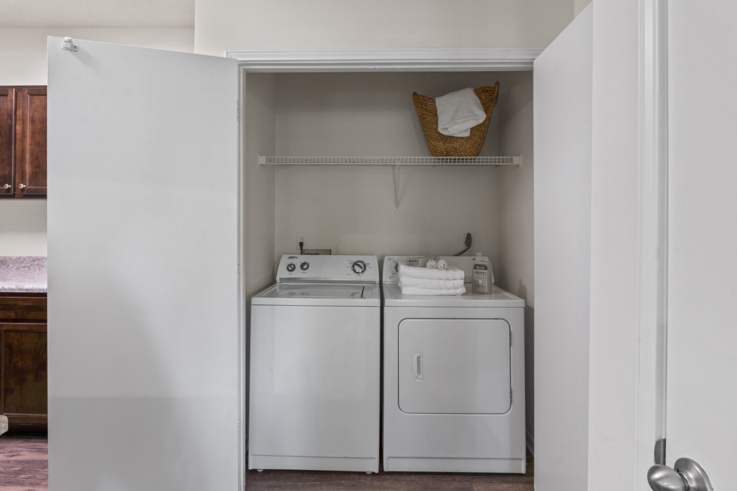 Cambridge Park Apartments Image 15