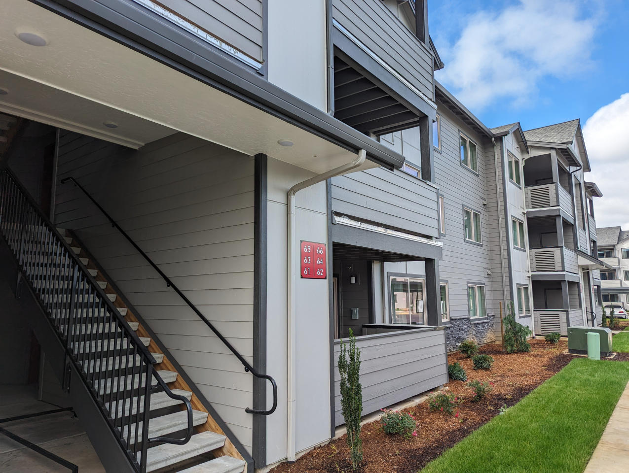 Prairie Home Apartments Image 3