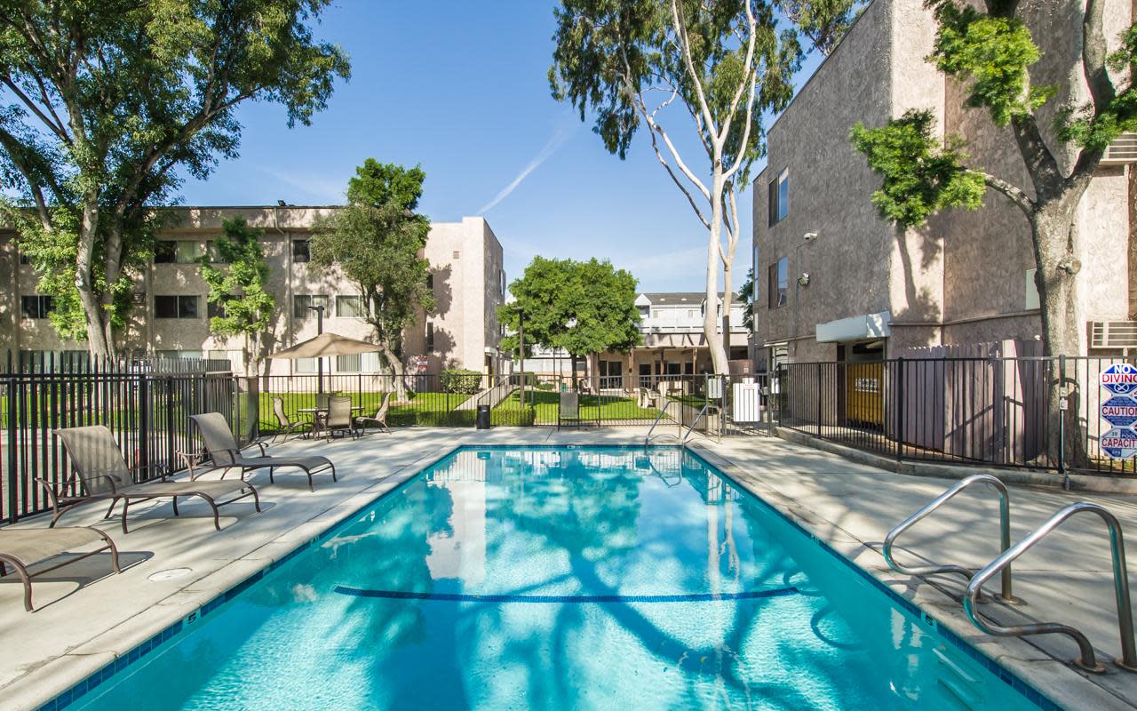 Beck Park Apartments Image 6