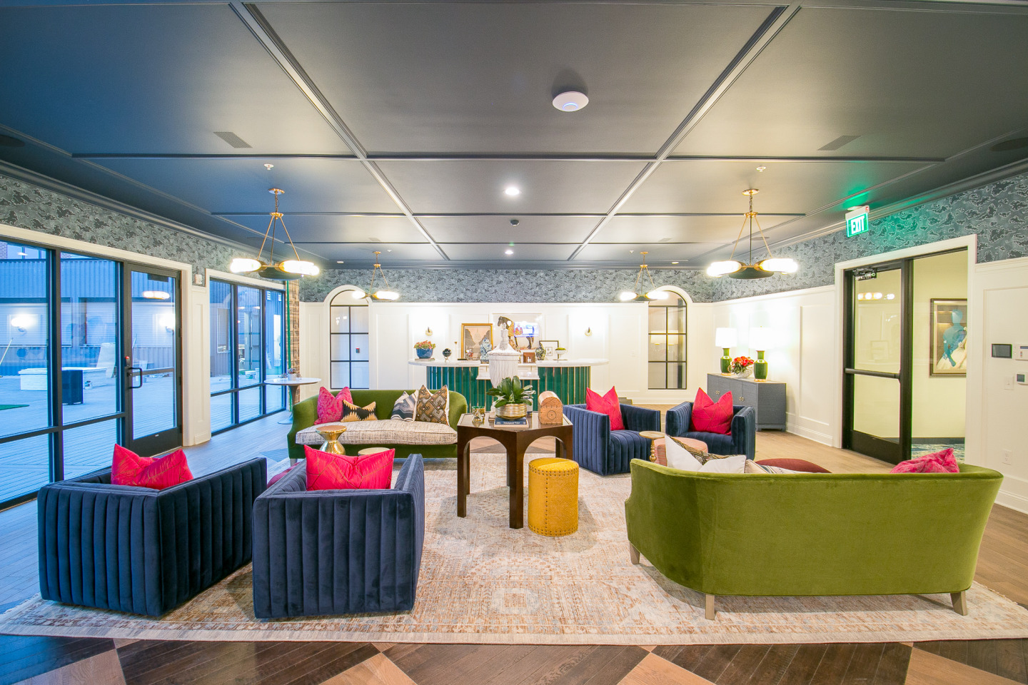 Luxe 23 Image 19