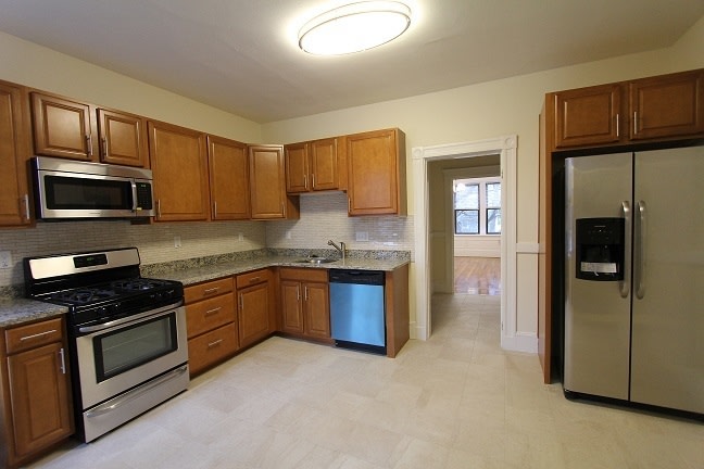 Freeman / Saint Paul Apartments Image 3
