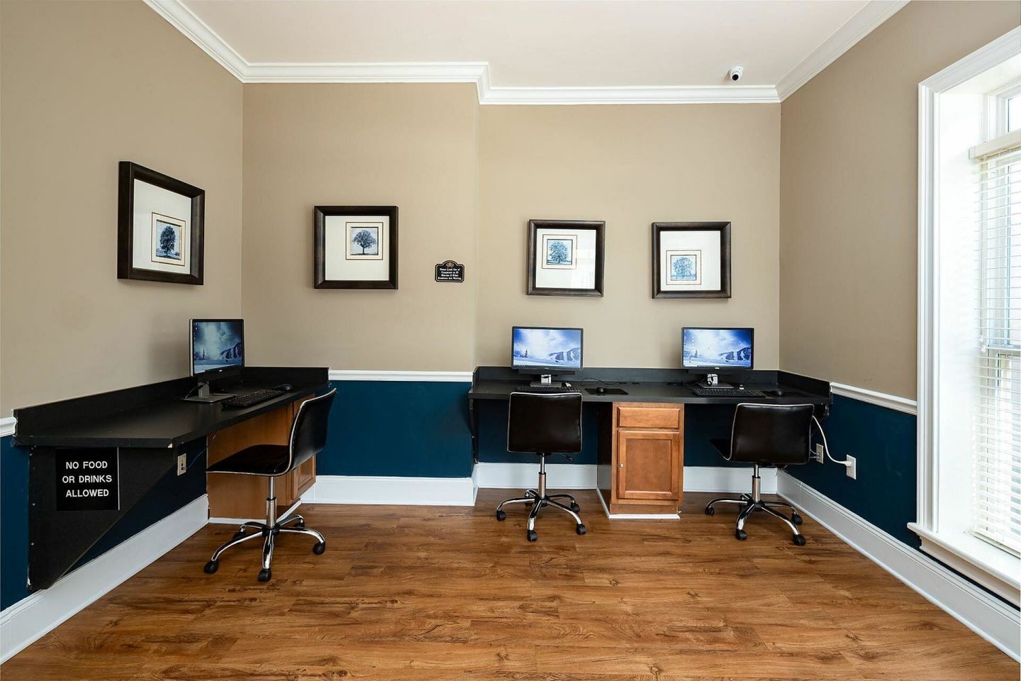 Abberly Woods Apartment Homes Image 45