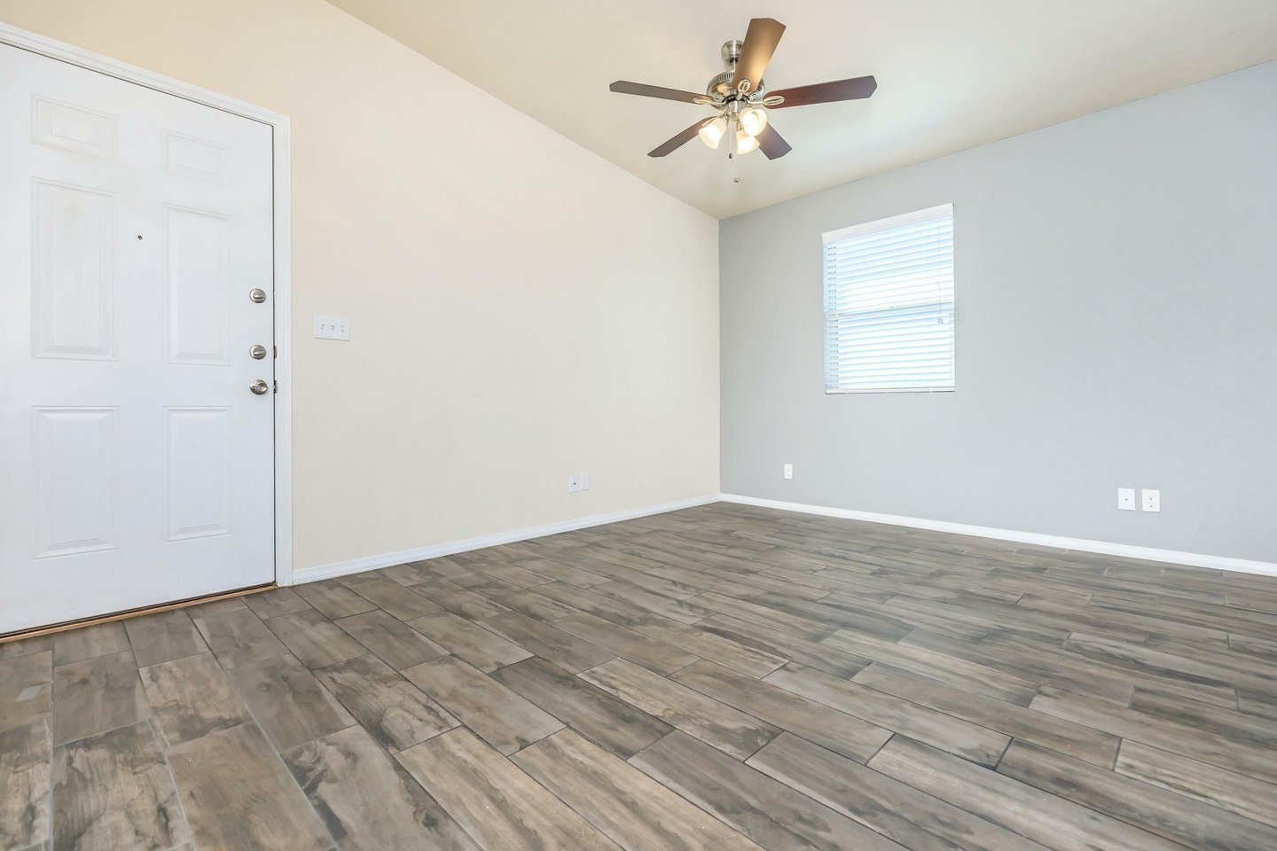 Bella Vista Place Apartments Image 3