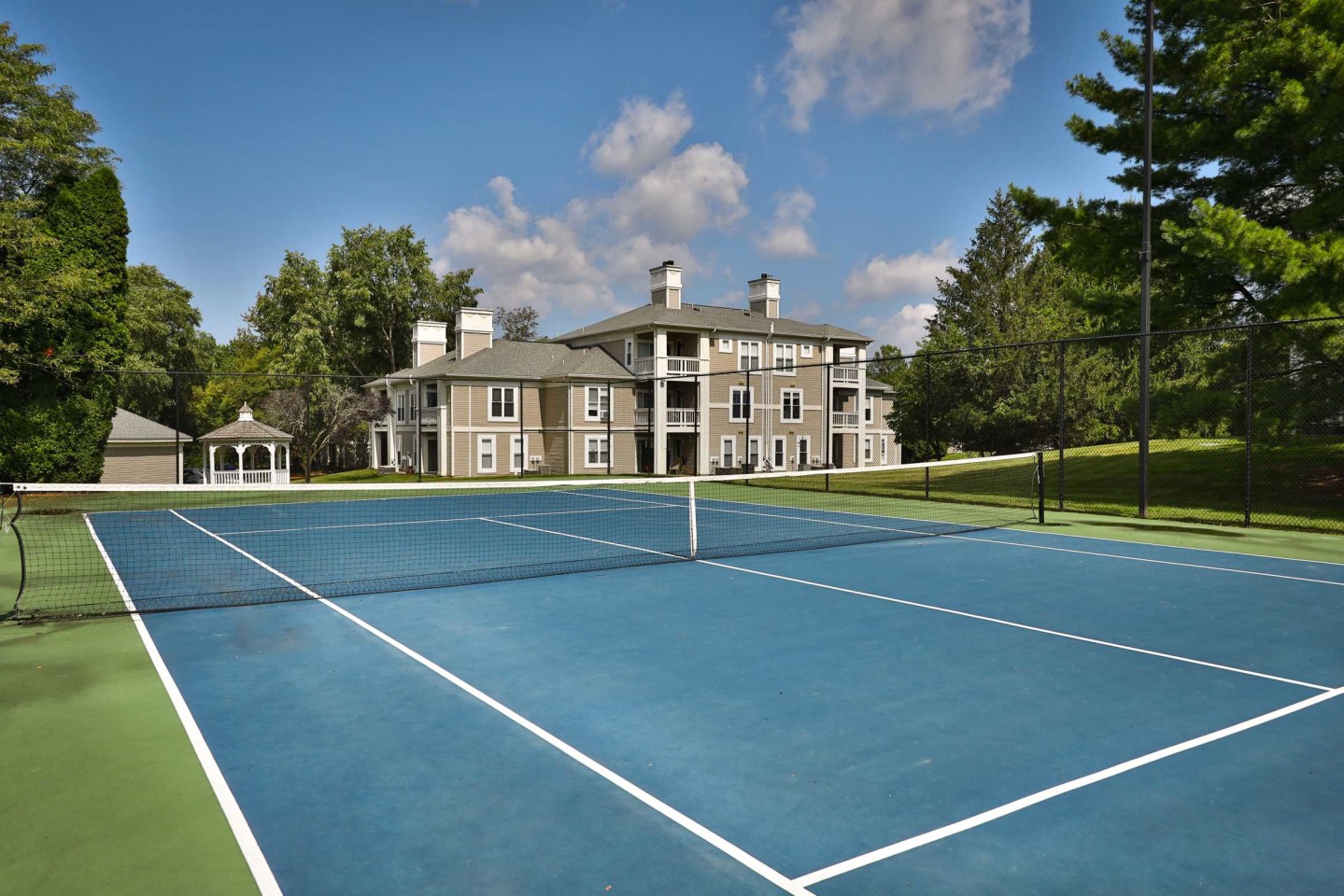 Stonington Farm Apartments Image 15