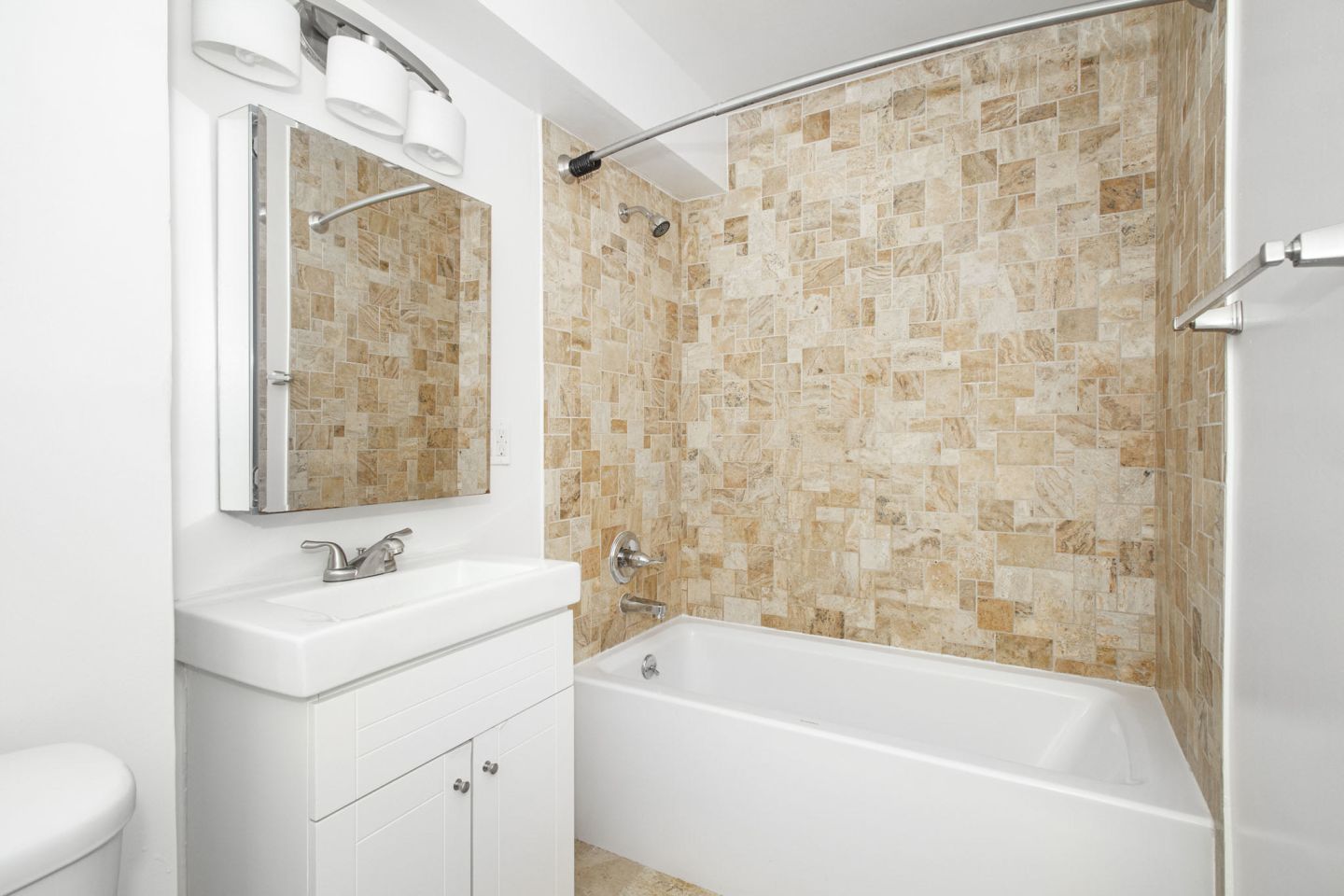 200 Arguello Blvd Image 47