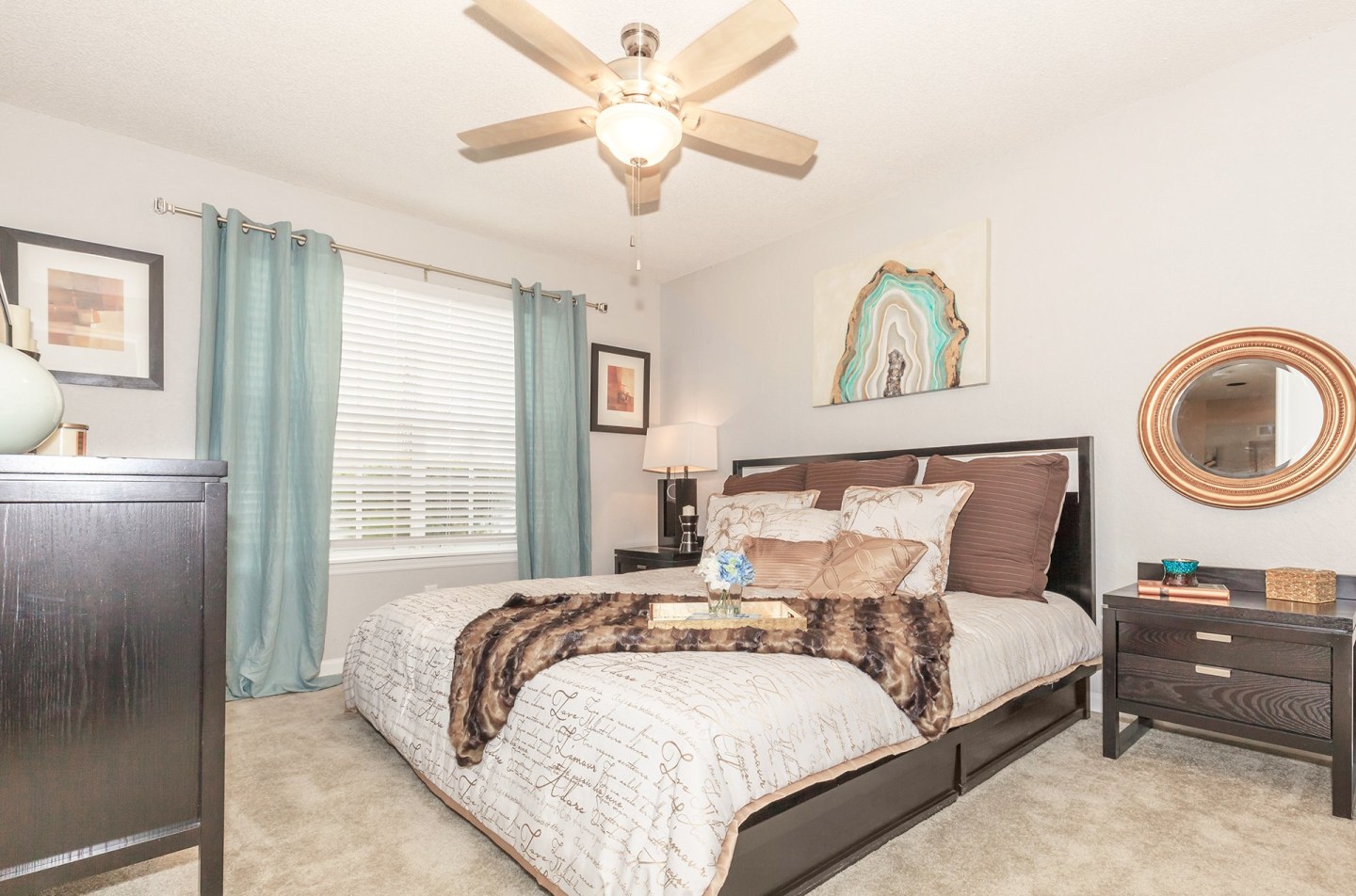 Jackson Square Apartments Image 21