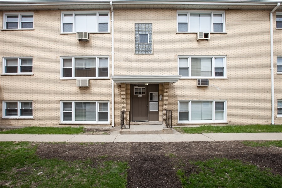 464 Gordon Ave Image 2