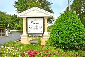 Siena Gardens Image 11