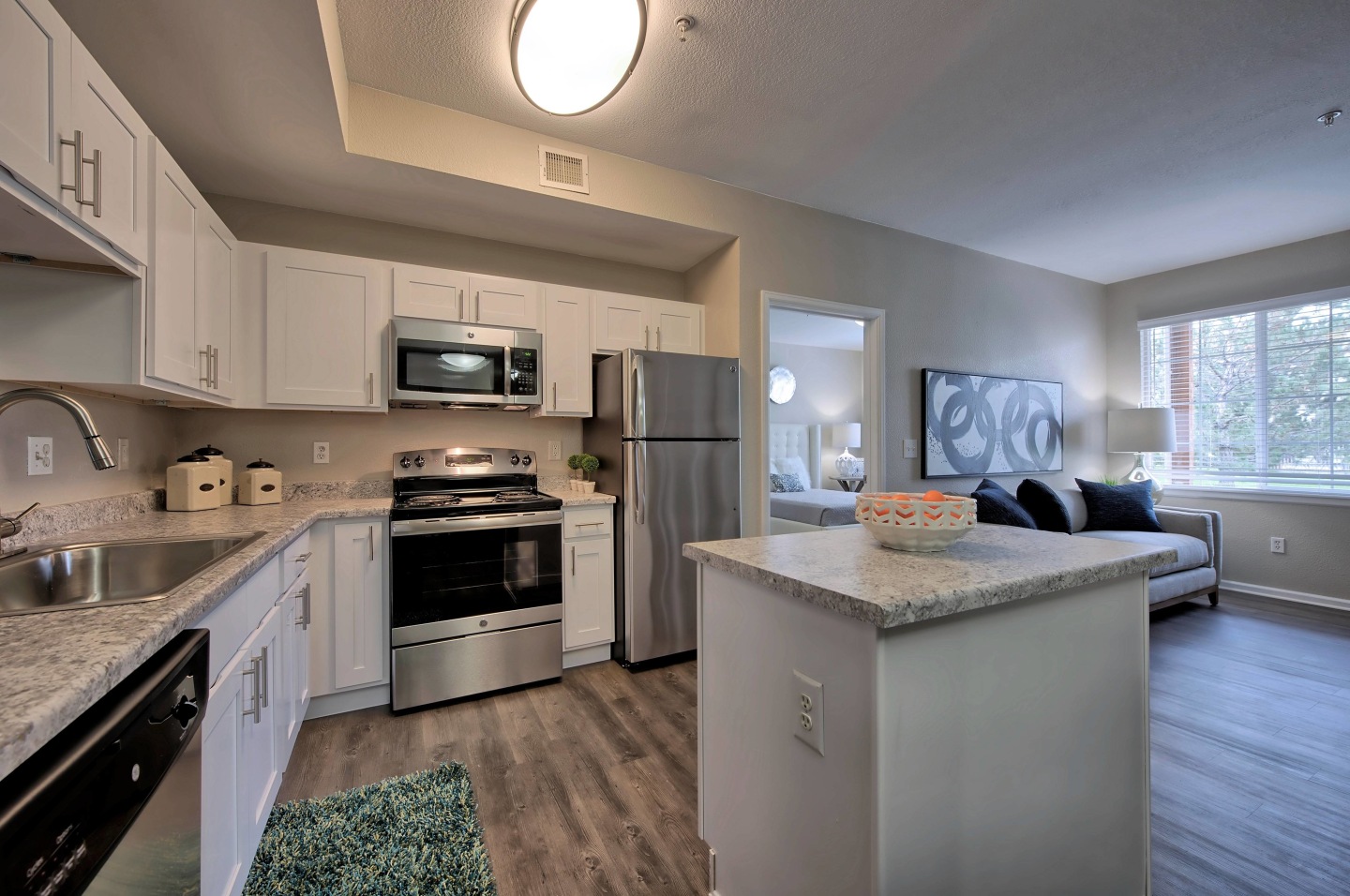 PeakView by Horseshoe Lake Apartments Image 5