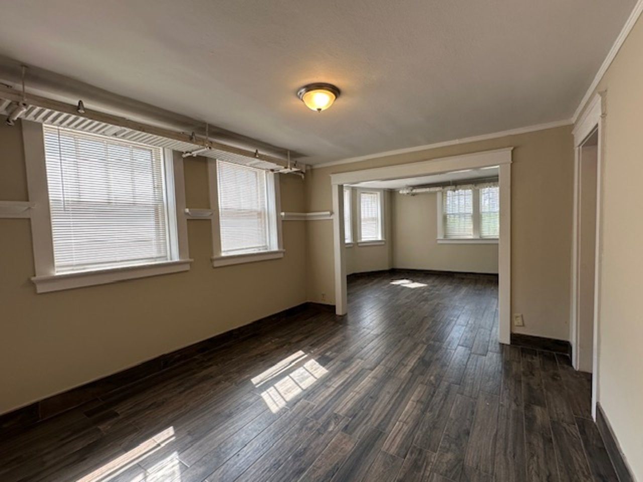 1704 E Locust Street Image 2