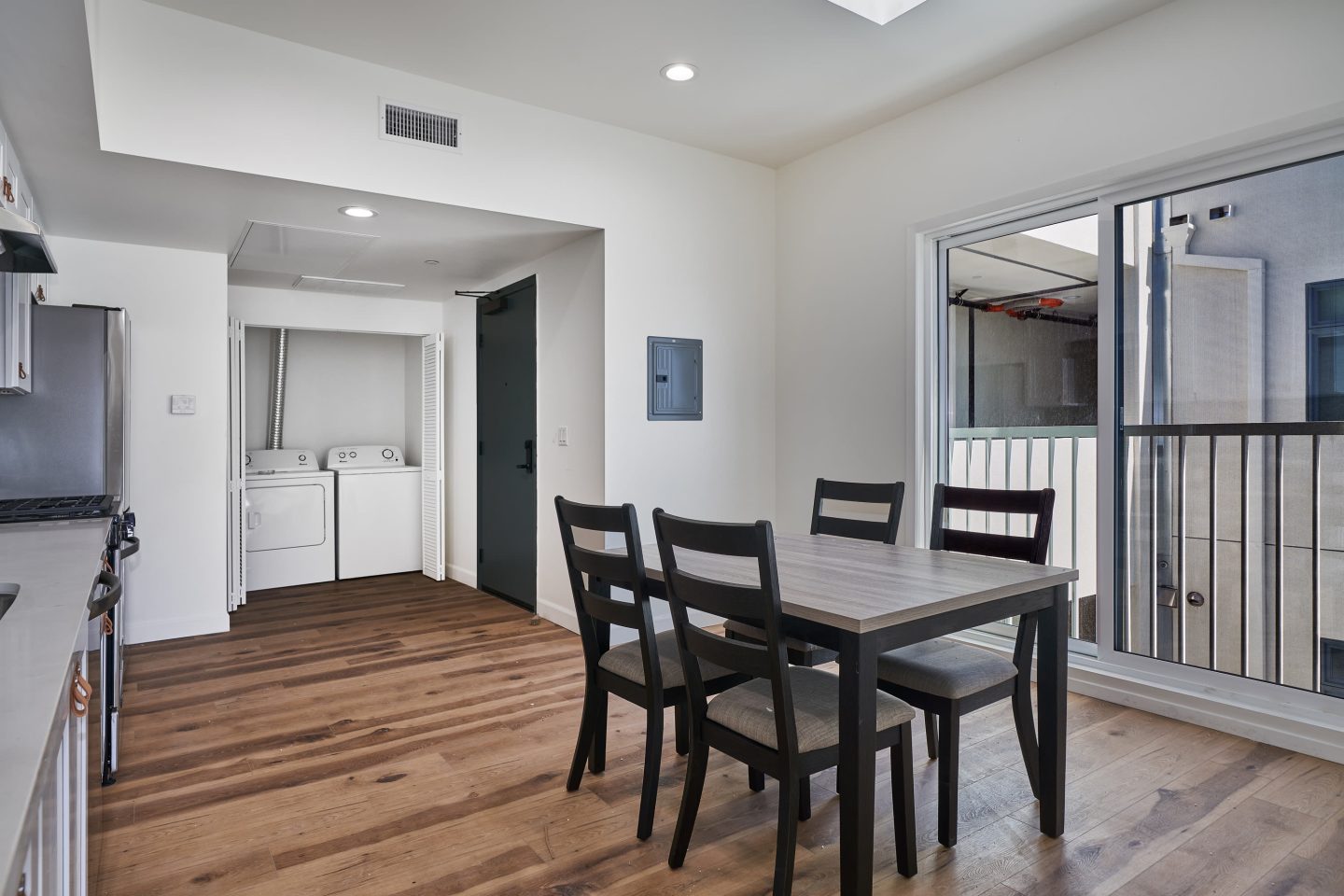 2600 S Catalina Street - Co-Living Image 20