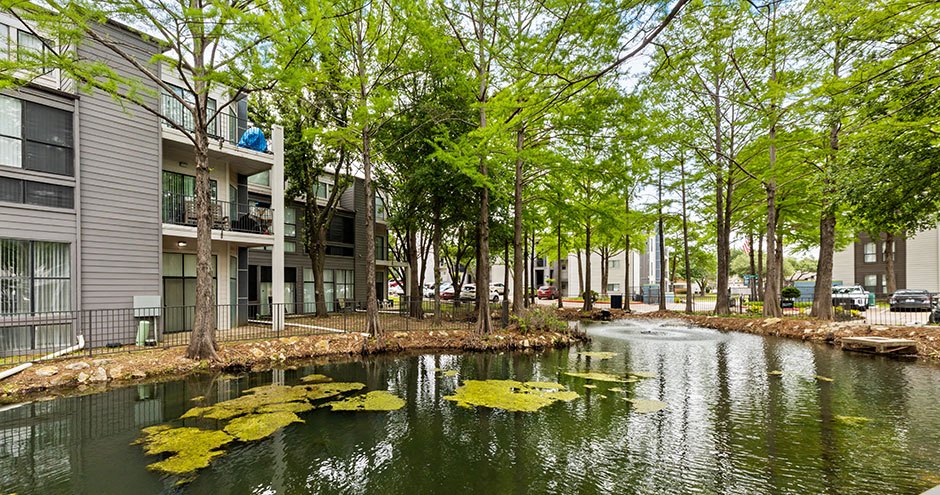 Mylo Apartments Image 4