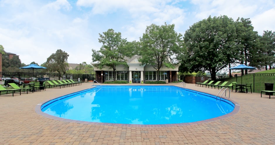 Embassy Park Apartments Image 18