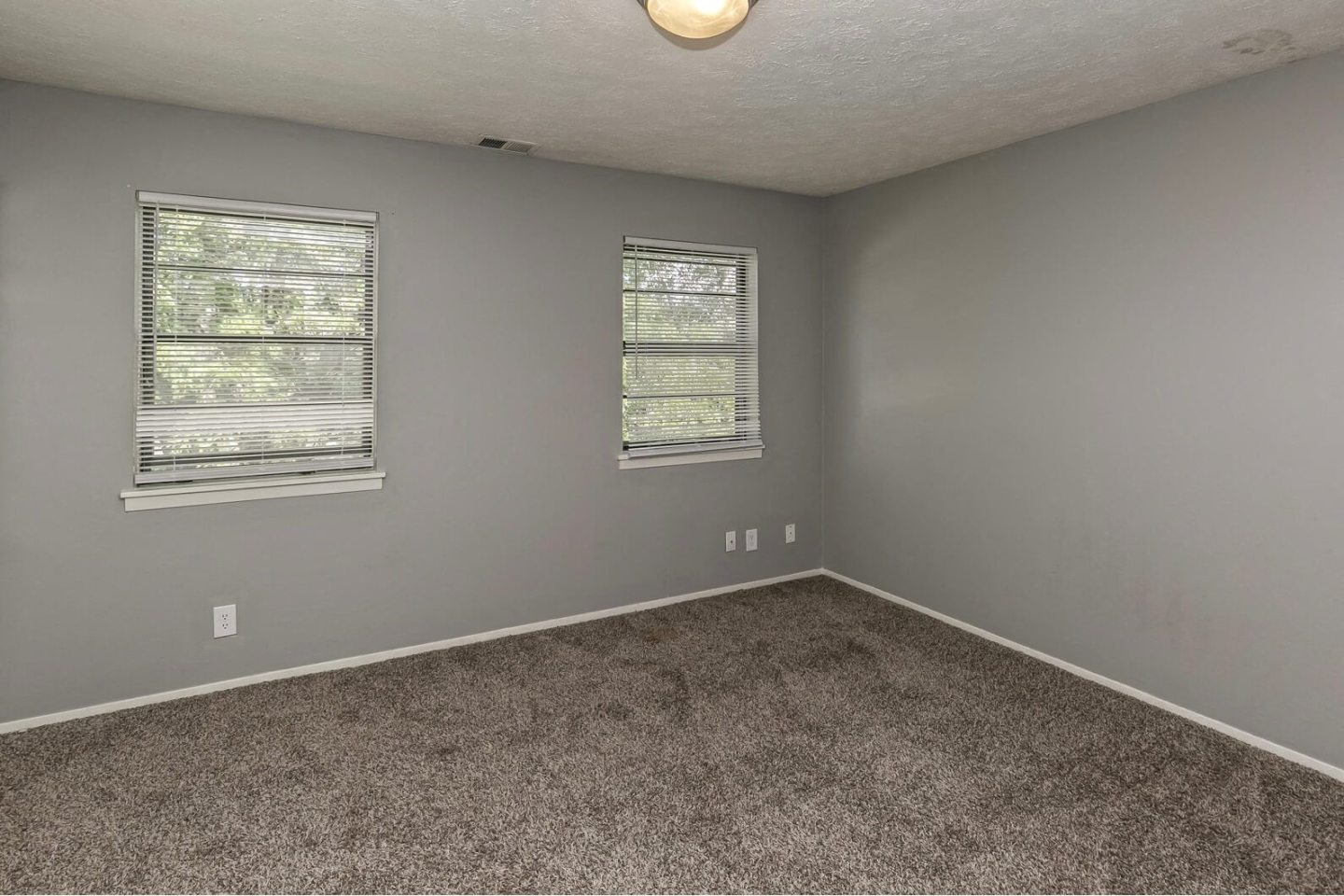 Terrace Garden Townhomes Image 23