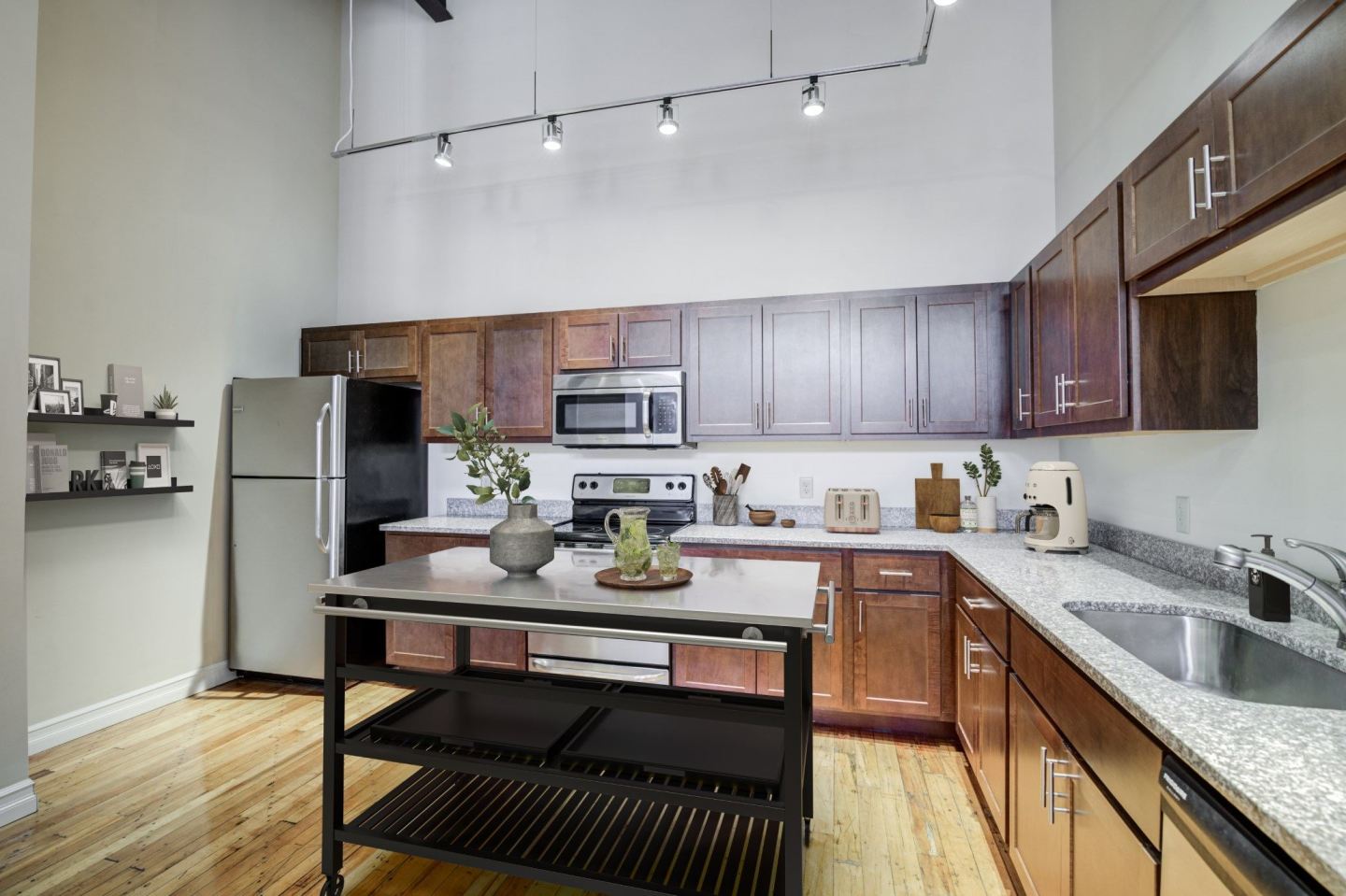 Albany Lofts at One Broadway Image 7