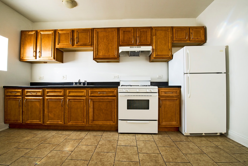 310 N Menard Image 6