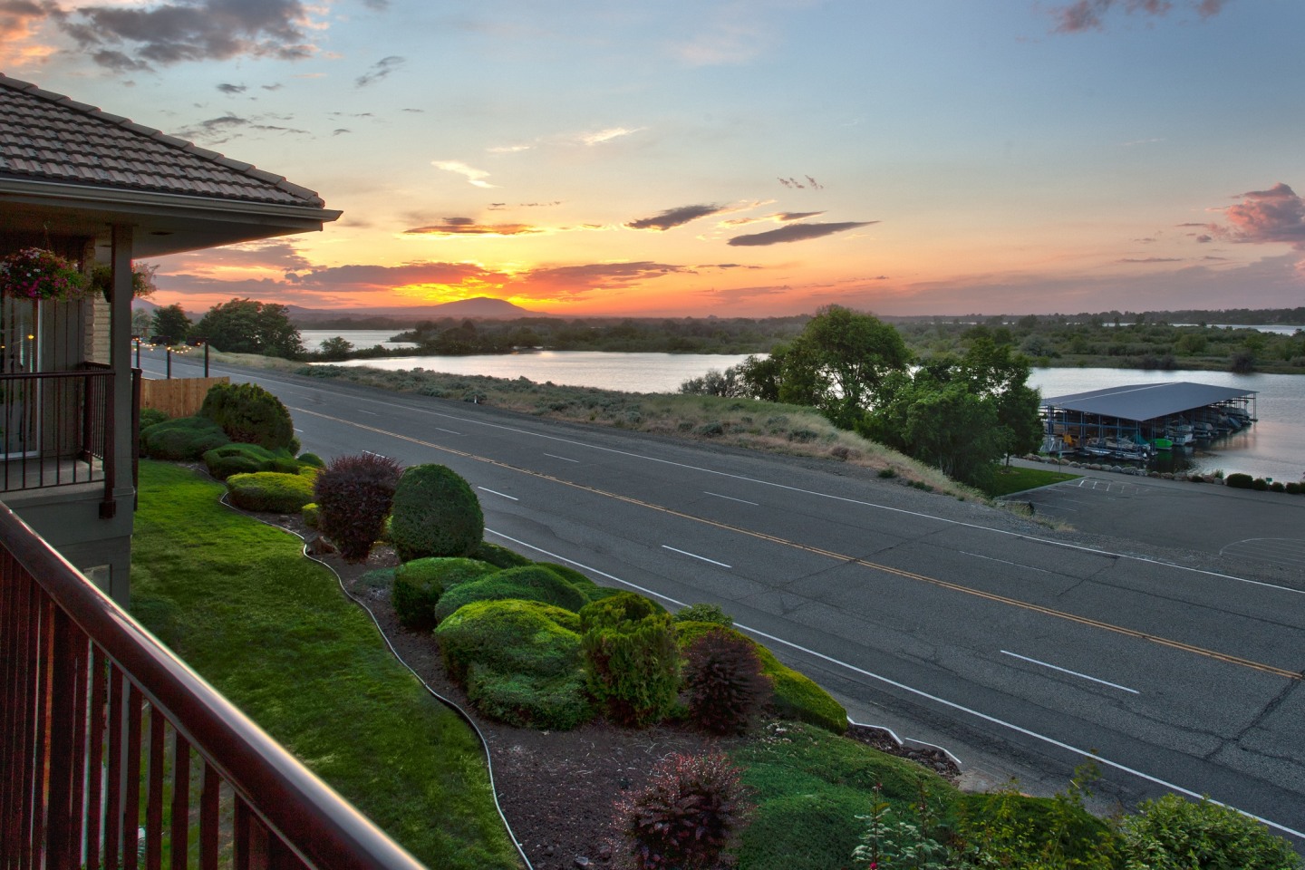 Evergreen Ridge Image 2