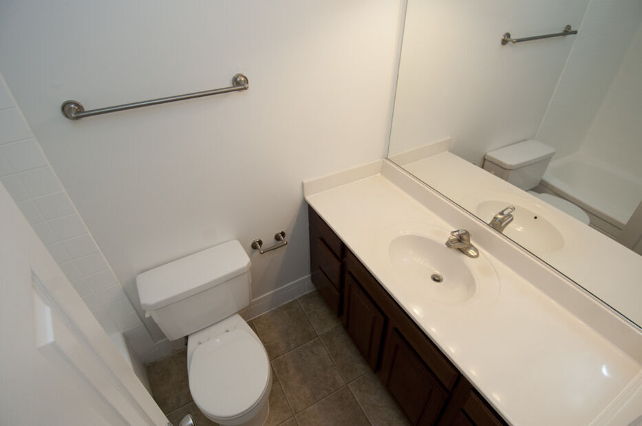 Fox Rest Image 64