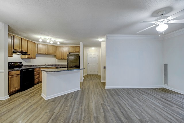 Walden Legacy Apartment Homes Image 5
