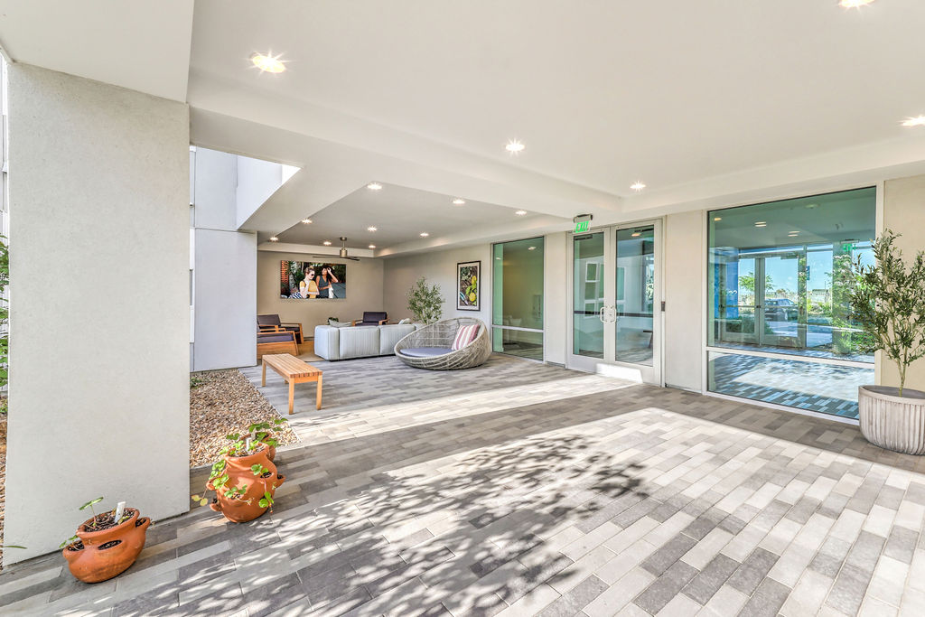 Ariva Luxury Residences Image 49