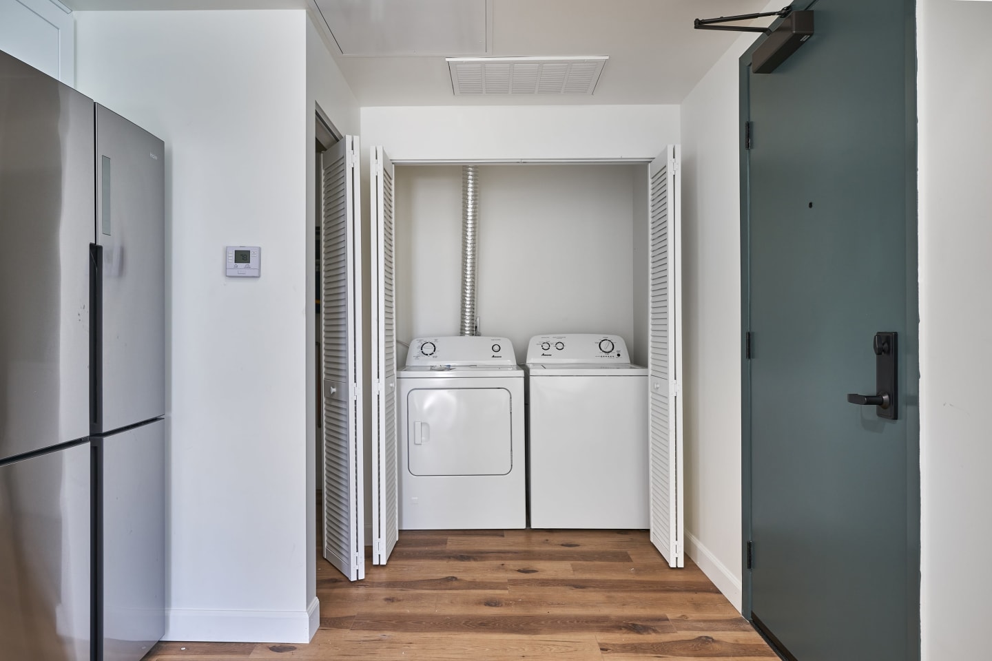 2600 S Catalina Street - Co-Living Image 19