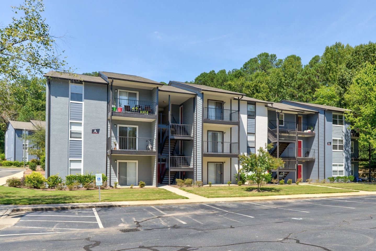 Triangle Park Apartments Image 13
