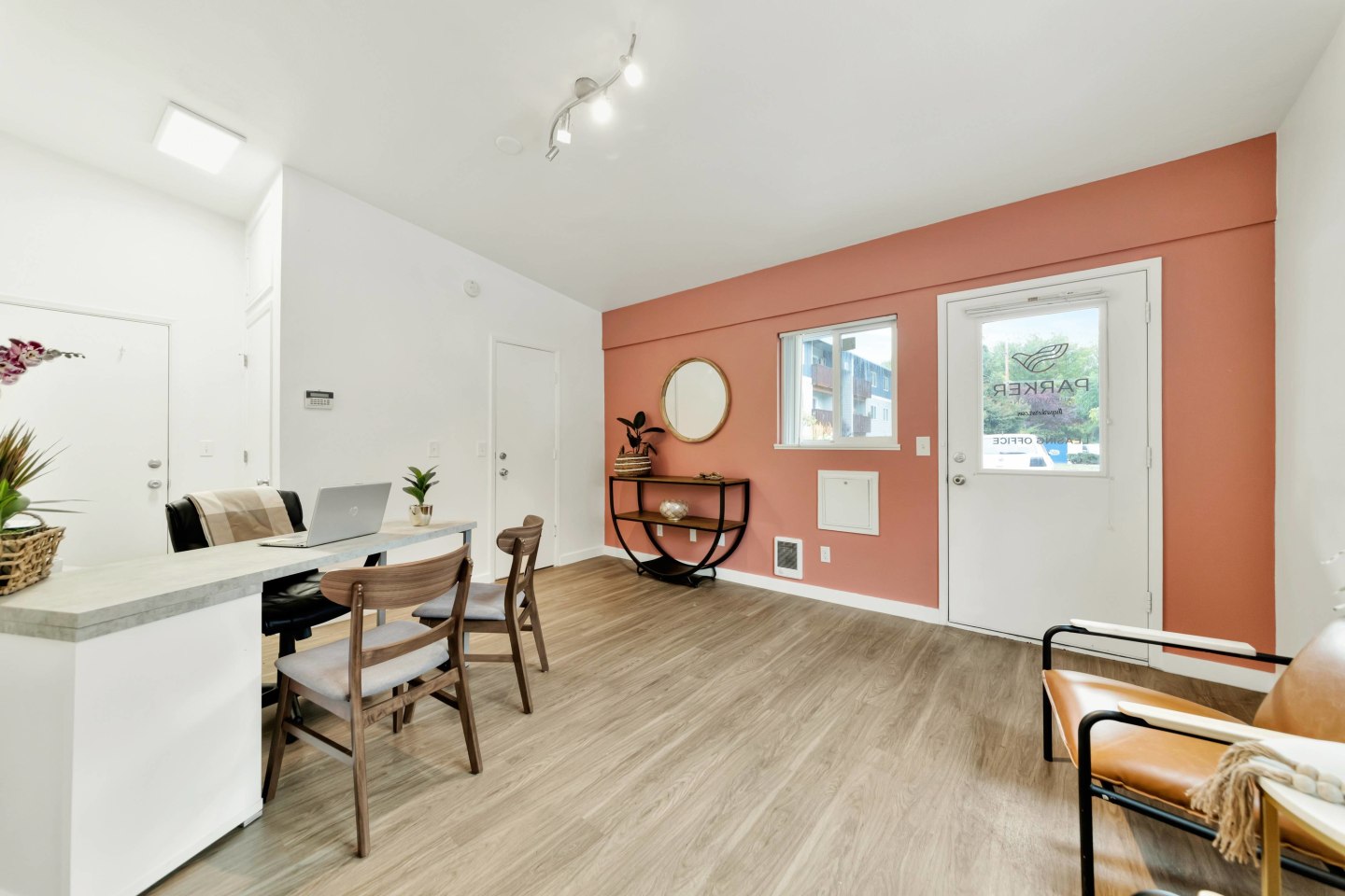 Parker Apartments Image 15