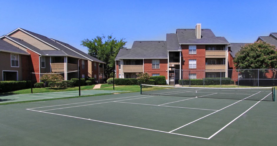 Preston Village Apartments Image 16