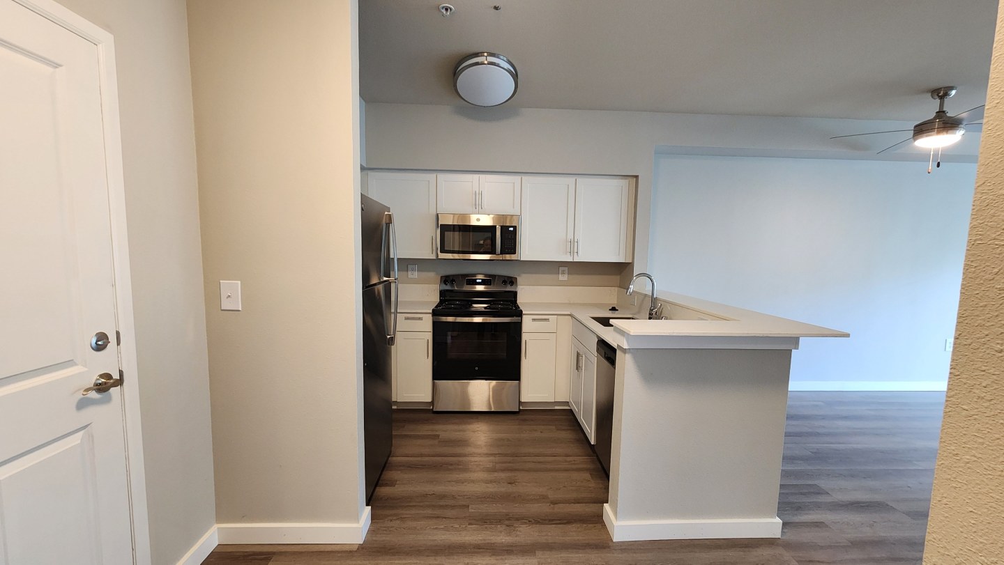 95 Burnett Image 6