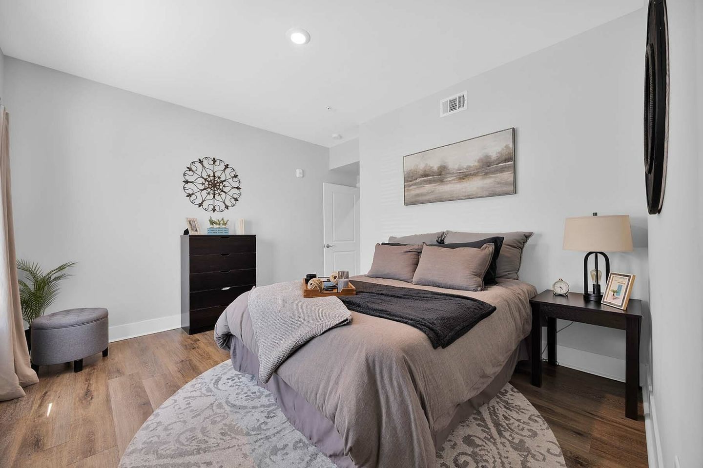 Pointe Grand Daytona Image 10