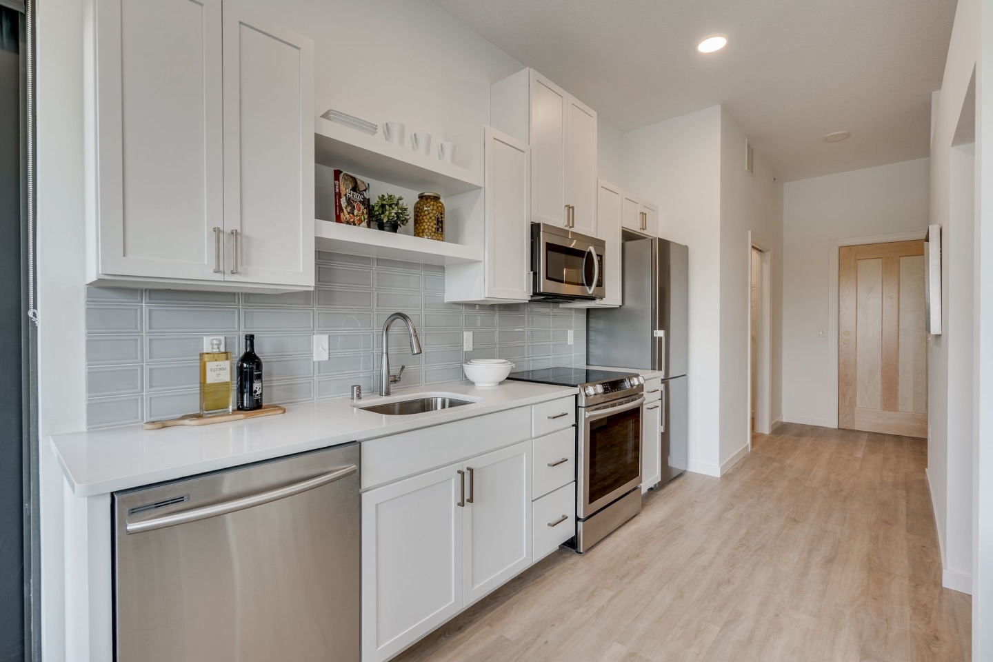 Linden Flats Image 15