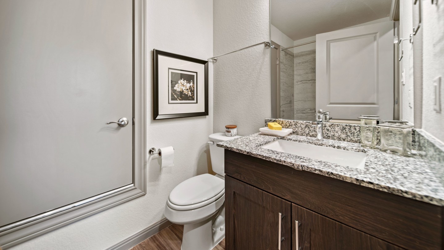 Summit Brownstones Townhomes Image 18